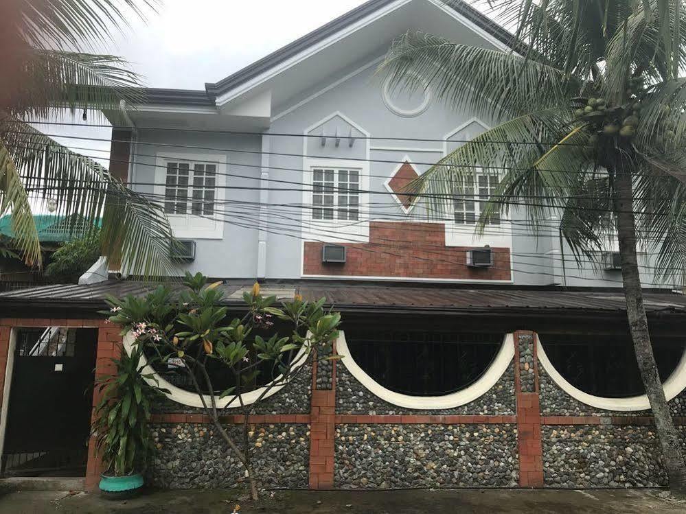 Casa Dayang Kalibo Hotel Buitenkant foto