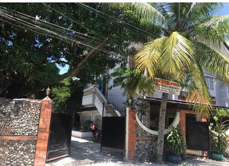 Casa Dayang Kalibo Hotel Buitenkant foto