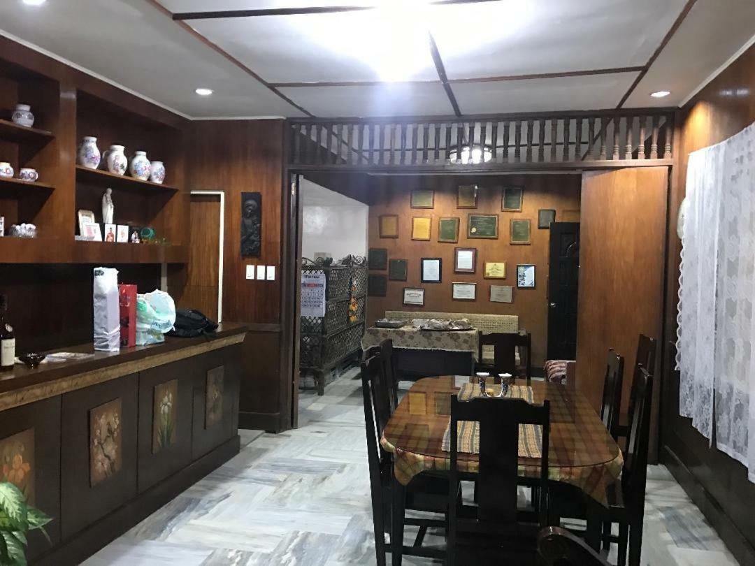 Casa Dayang Kalibo Hotel Buitenkant foto